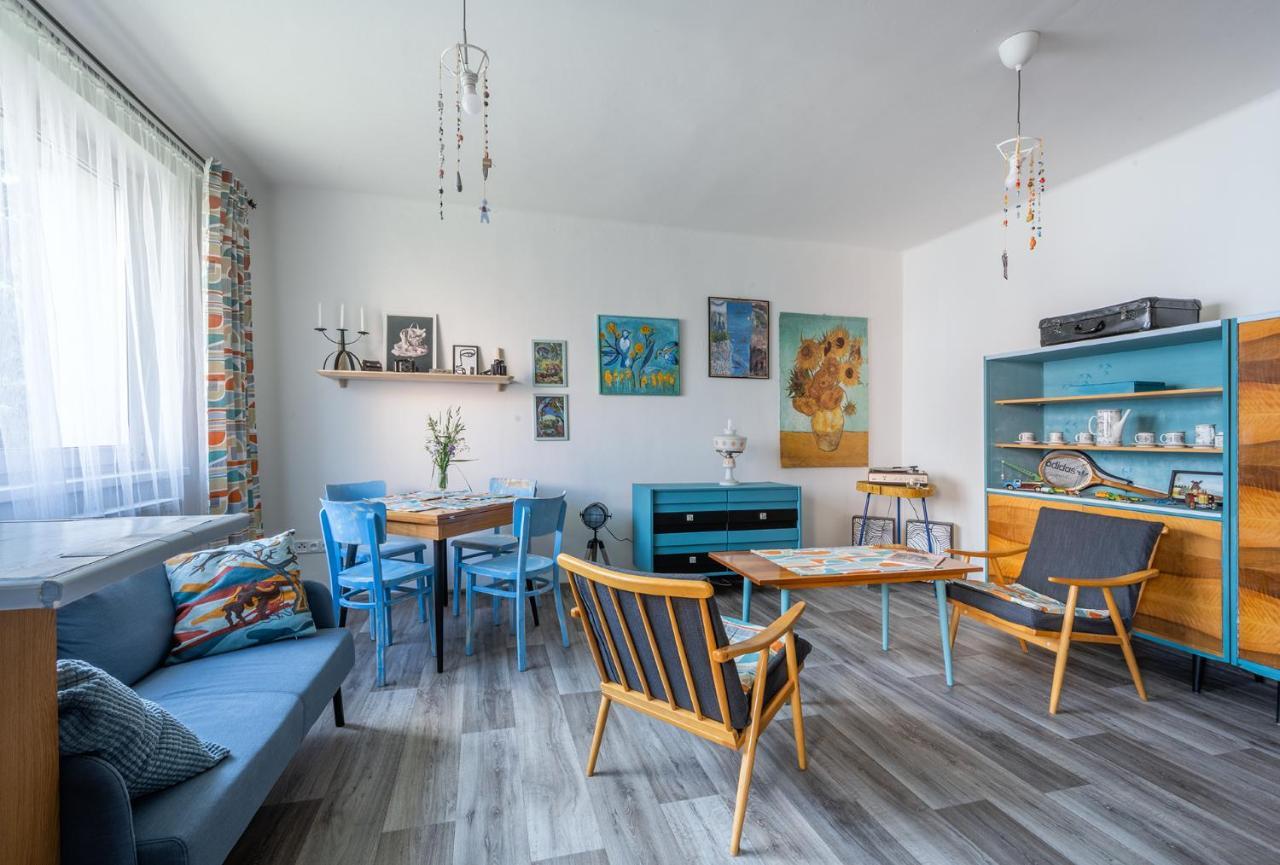 Retro Art Room Lomnice nad Popelkou エクステリア 写真